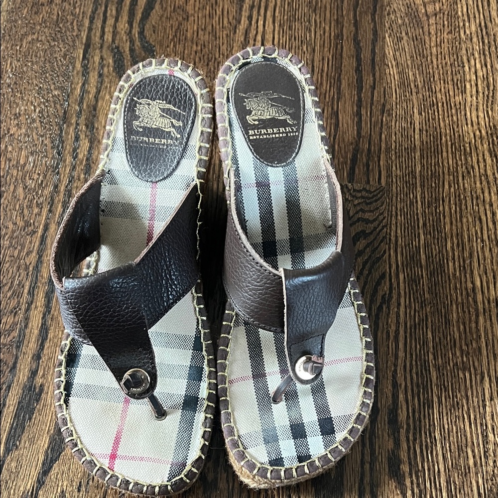 Burberry Black and Brown Plaid Sandals size 41